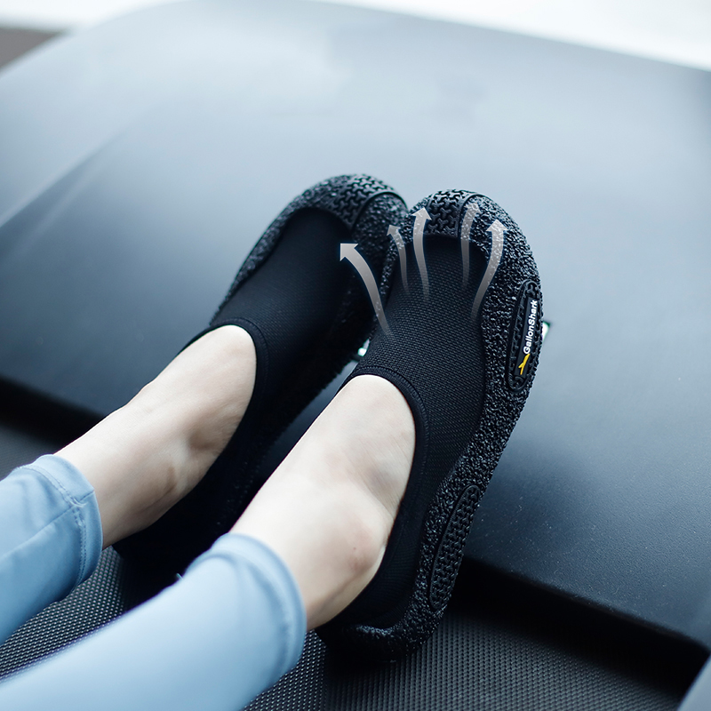Zapatos Ligeros GallonShark pa - Pilates Yoga Footwear reseña y precio